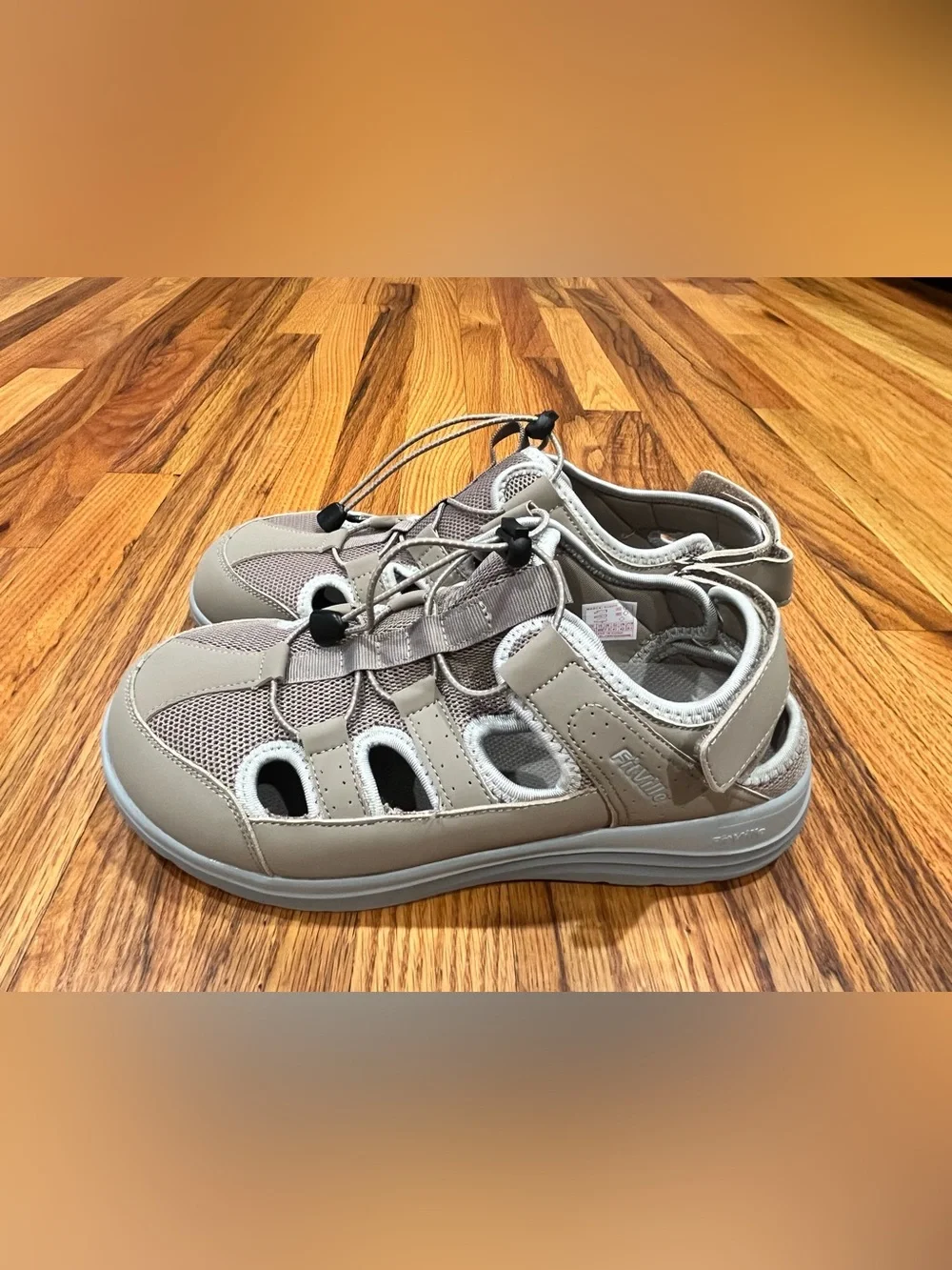 FitVille Women's FlexiWalk Sandal Grey Taupe Orthopedic Closed Toe Size 10EW